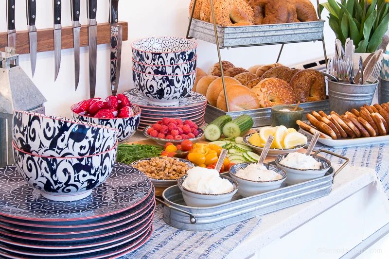 How to set up a fun, cute, and straightforward bagel buffet for a breakfast or brunch party. well fitted for Mother's Day, bridal showers, baby showers, or just a fun get-together 