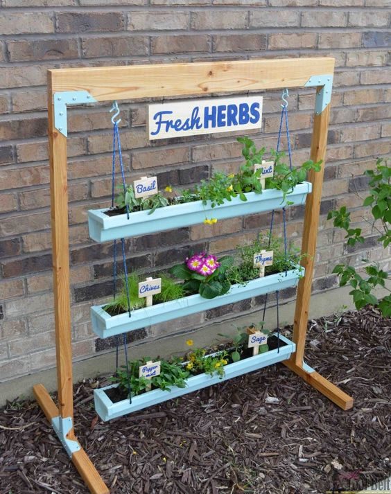 Outdoor 2x4 Projects Built with Structural Lumber - Planters, Furniture, Games, and More!