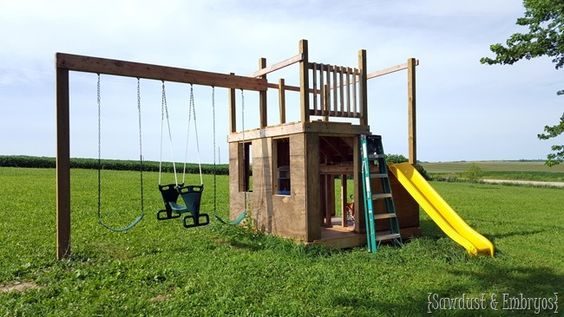 Outdoor 2x4 Projects Built with Structural Lumber - Planters, Furniture, Games, and More!
