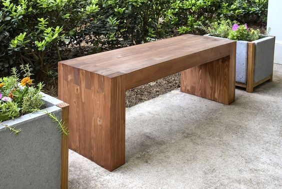 Outdoor 2x4 Projects Built with Structural Lumber - Planters, Furniture, Games, and More!