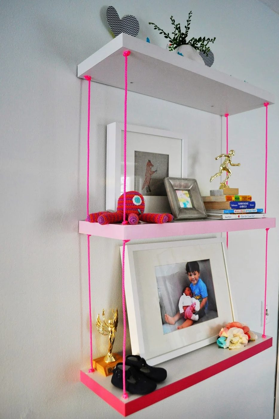 hanging ombre shelves (Ducklings in a Row)