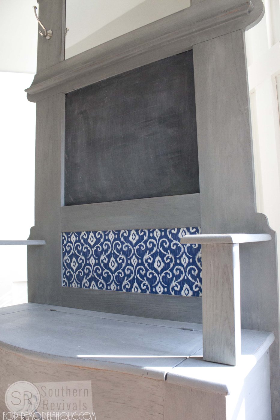 Southern Revivals | Vintage Halltree Makeover on Bekob