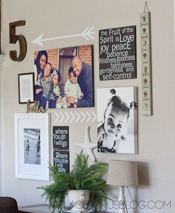 Gallery-Wall-with-Arrows