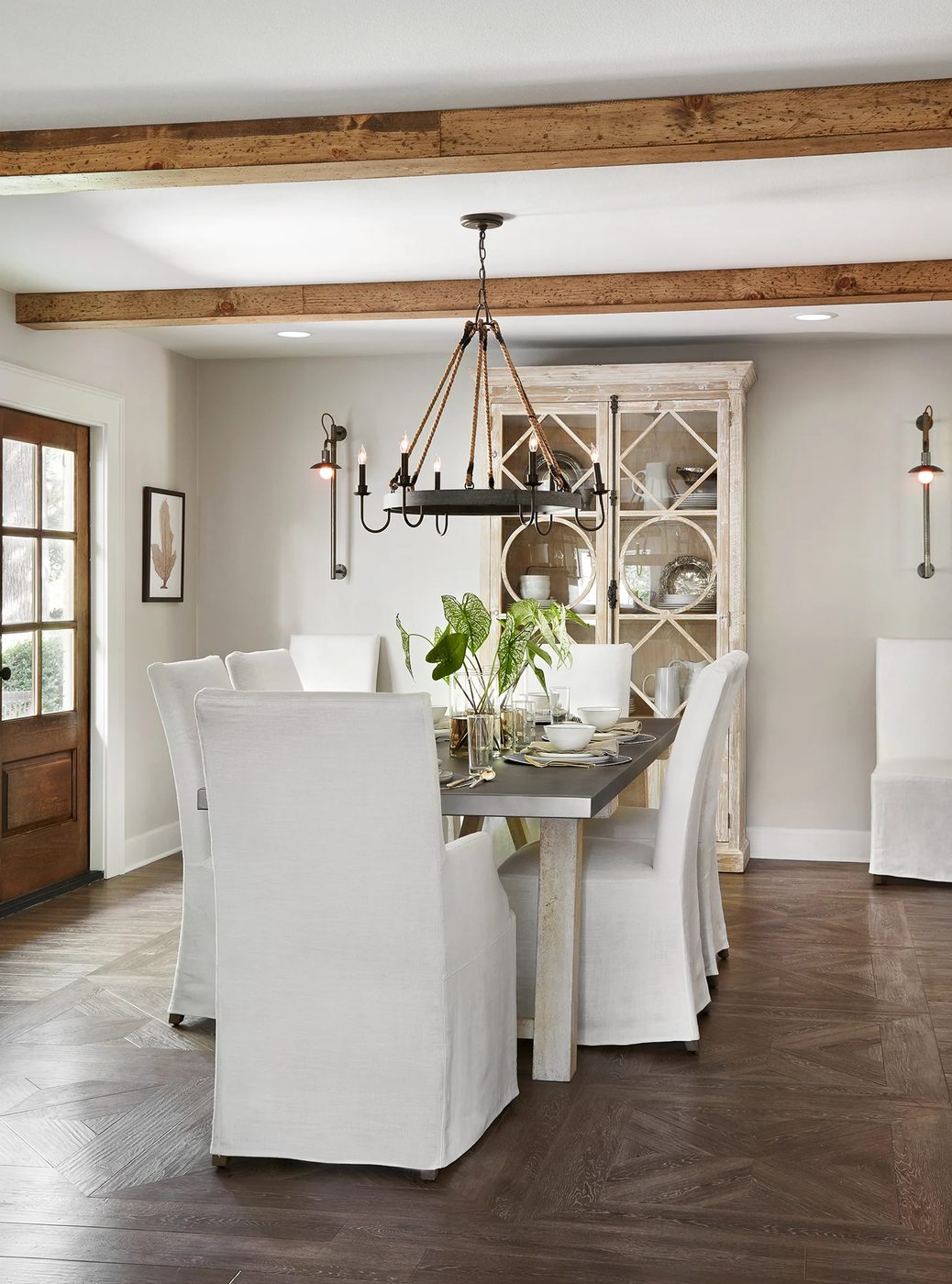 Get This Look: Tips for decorating a farmhouse dinign room, Fixer Upper Ivy House Dining Room