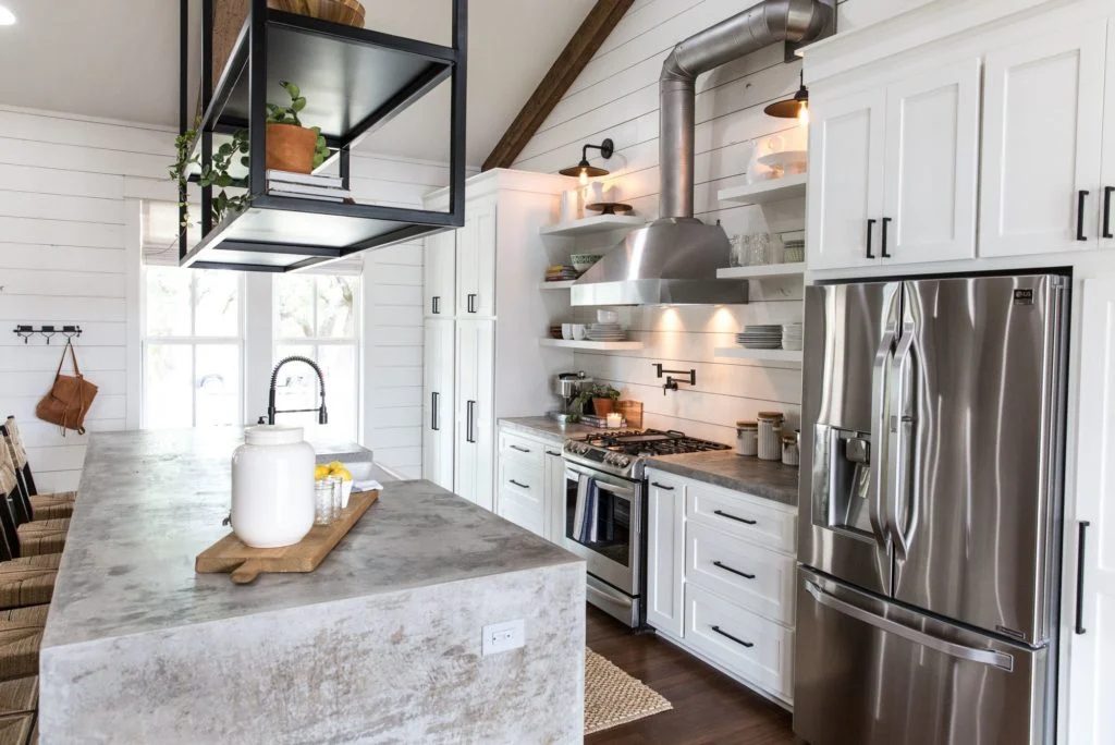 How to get a simillar look to the Fixer Upper Little Shack on the Prairie Kitchen