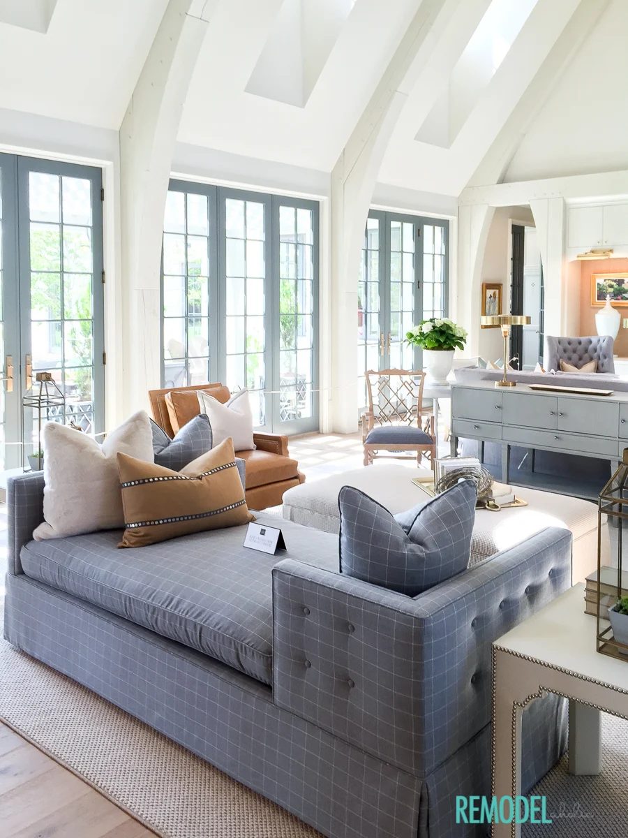 Ancient Modern Living Room 3