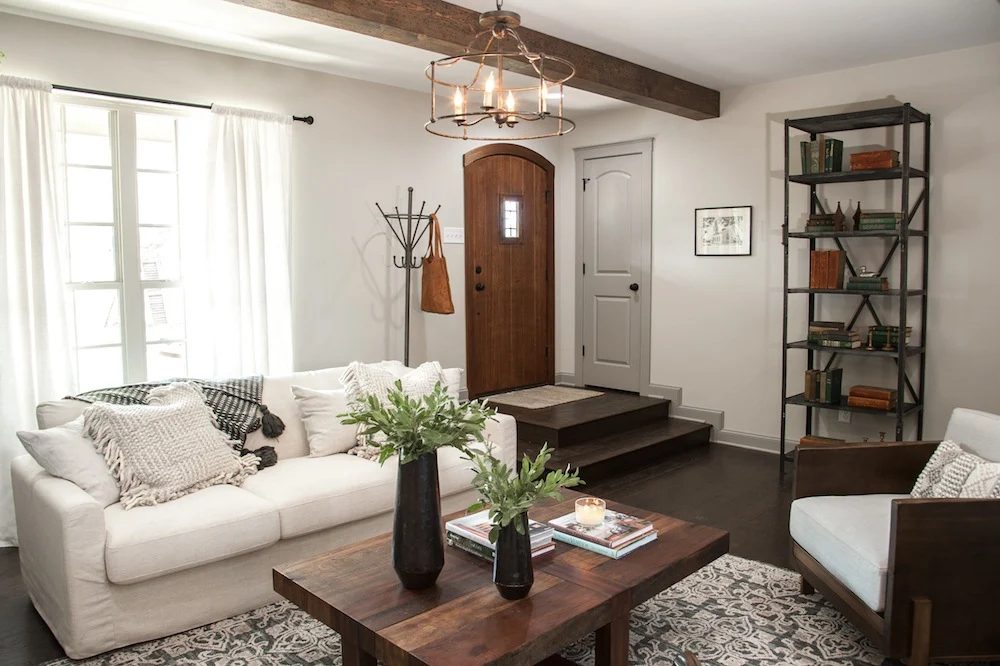 Hot Sauce House Formal Living Room 4