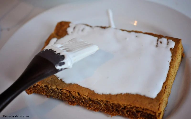 How To Make A Gingerbread House Covered In Royal Icing From Bekob