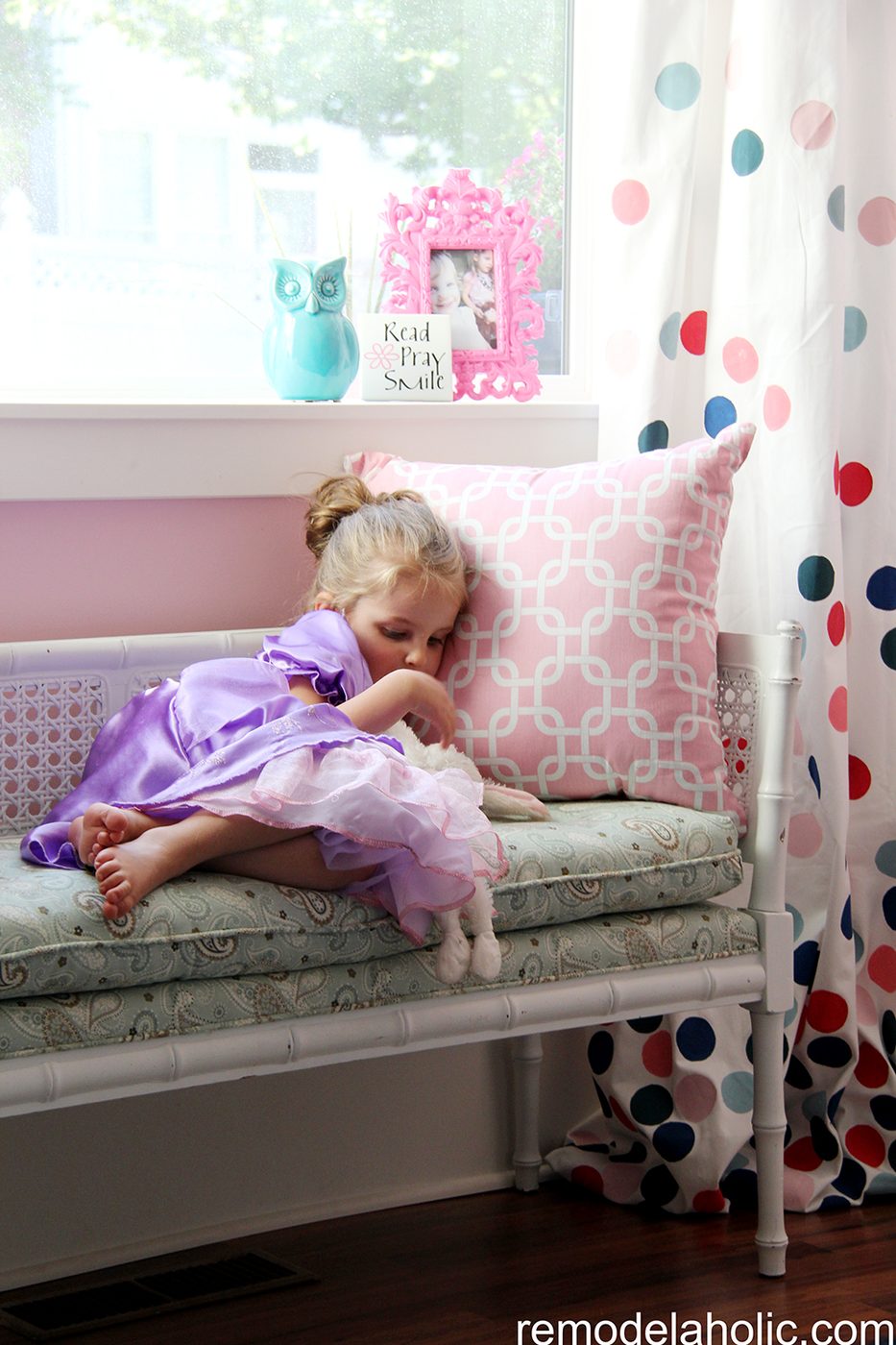 Girls pink and navy bedroom decorations (21)