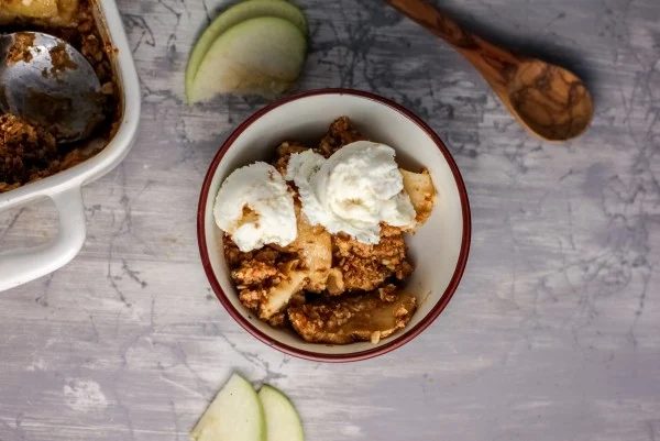 straightforward Gluten Free Apple Crisp With Flourless Oat Crumble #Bekob