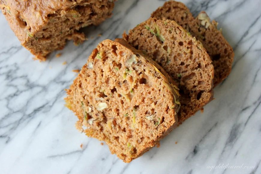 Gluten Sensitive? Try These 25 Gluten-Free Bread Recipes!