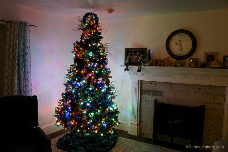 Dollar Store Christmas Tree Under $50 #Bekob #Christmastree #dollarstoreChristmas #Christmashacks