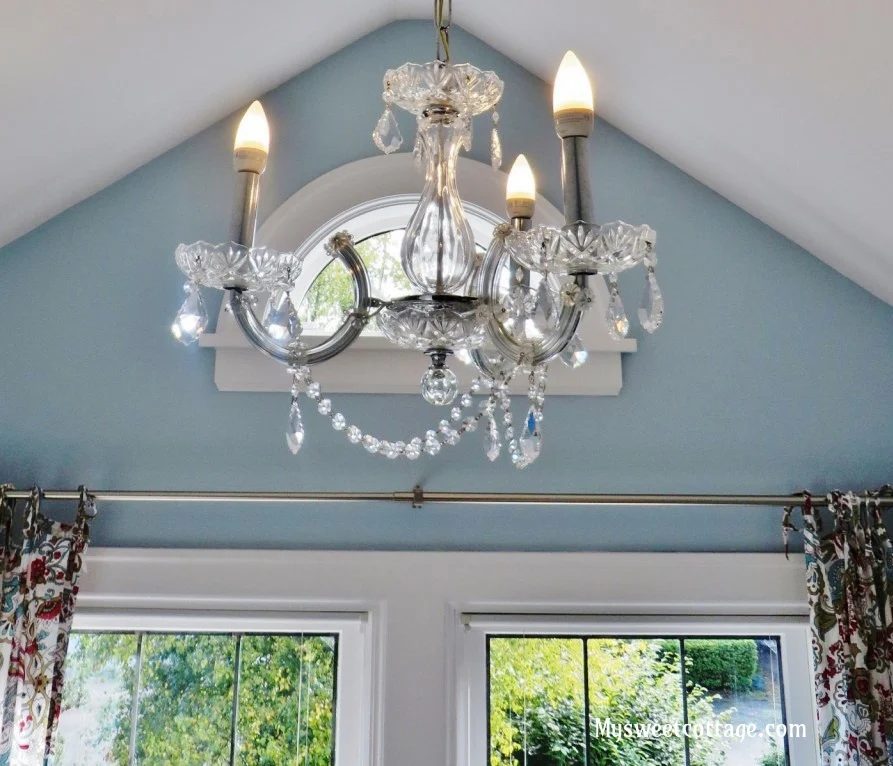 14 Crystal chandelier to add vintage feel to old home remodel, Lowe's Home Improvement, My Sweet Cottage featured on @Bekob