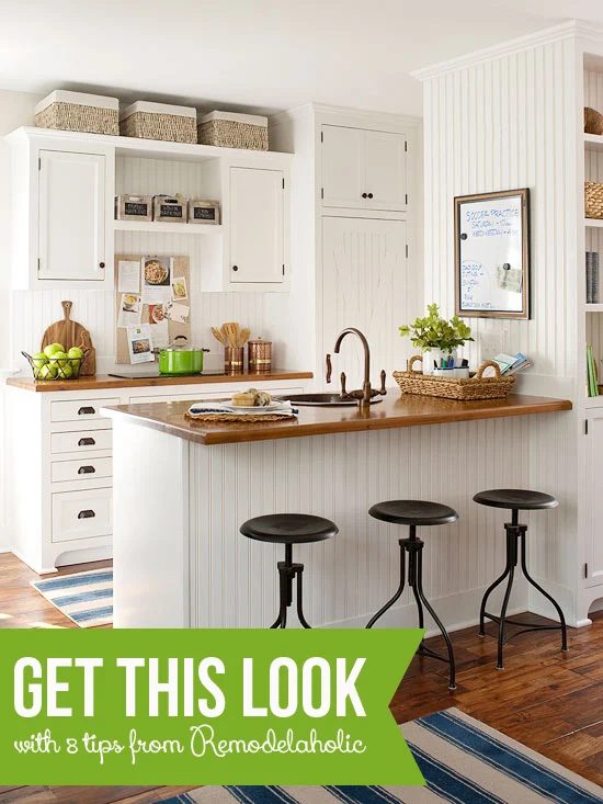 Tips to Get This Look: Warm Wood Tones in a White Kitchen | @Bekob #getthislook #whitekitchen #butcherblock
