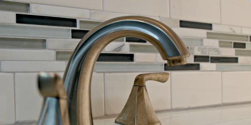 8 Great Bathroom Makeovers