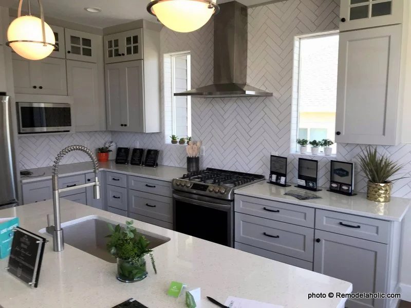 UVPH 2018 Home 8 Greentech Construction, Design Hintz Interior