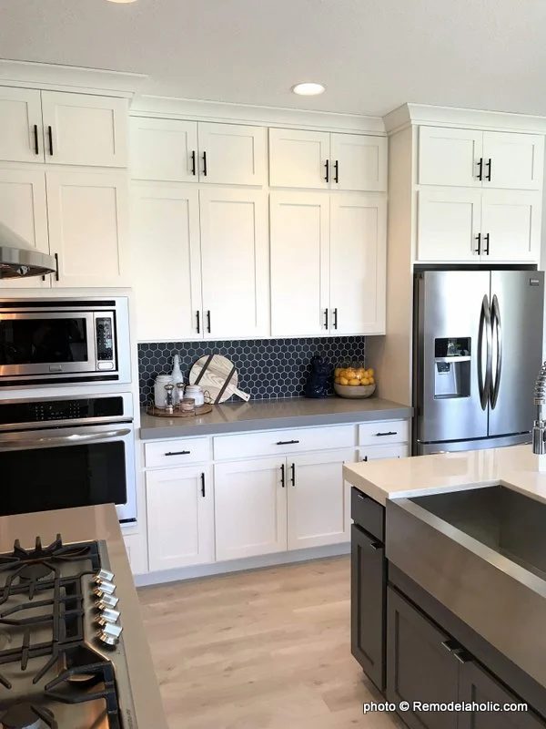 Grey Tile White Kitchen Cabinetry And Design options, UVPH 2018 Home 11 Concord Homes, Tailored Interior Design (73)