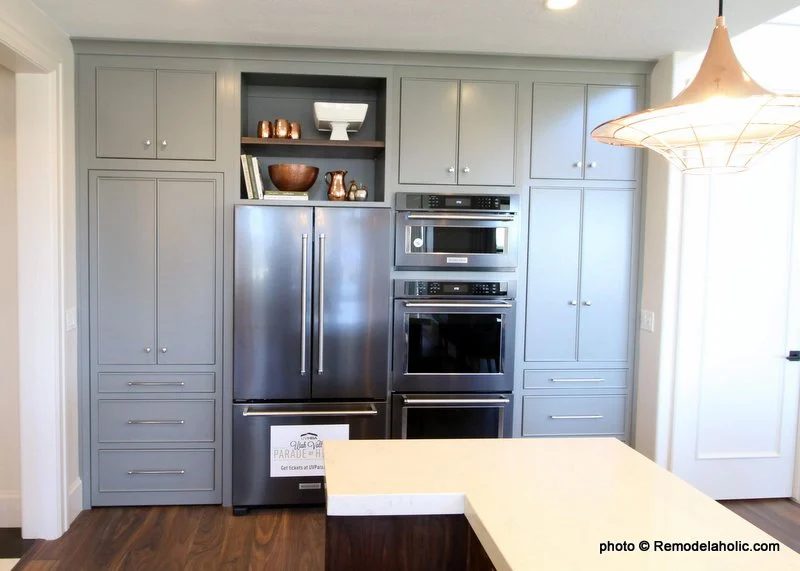 White And Gray Kitchen Cabinetry UVPH 2018 Home 16 Arive Homes (94) 001