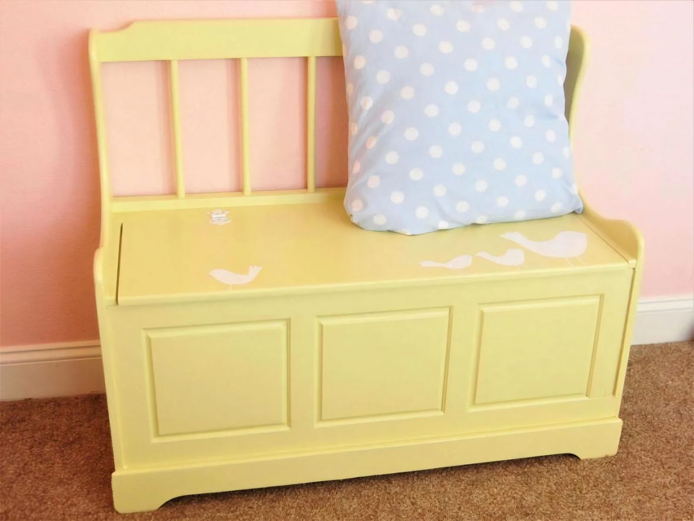 14 Kids Toy Bench Makeover 125930