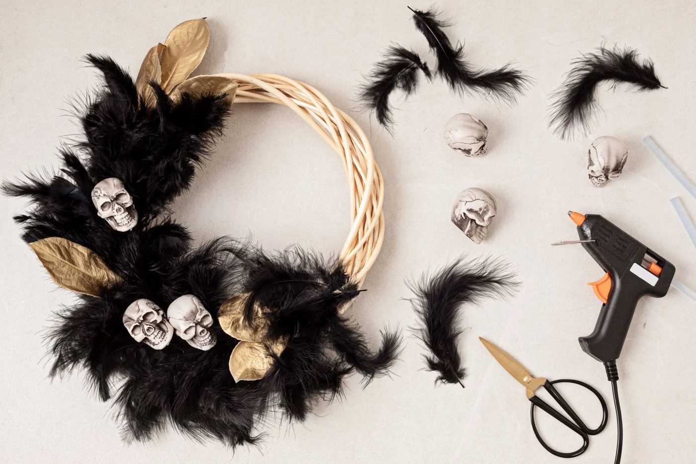 Halloween Scary Wreath option