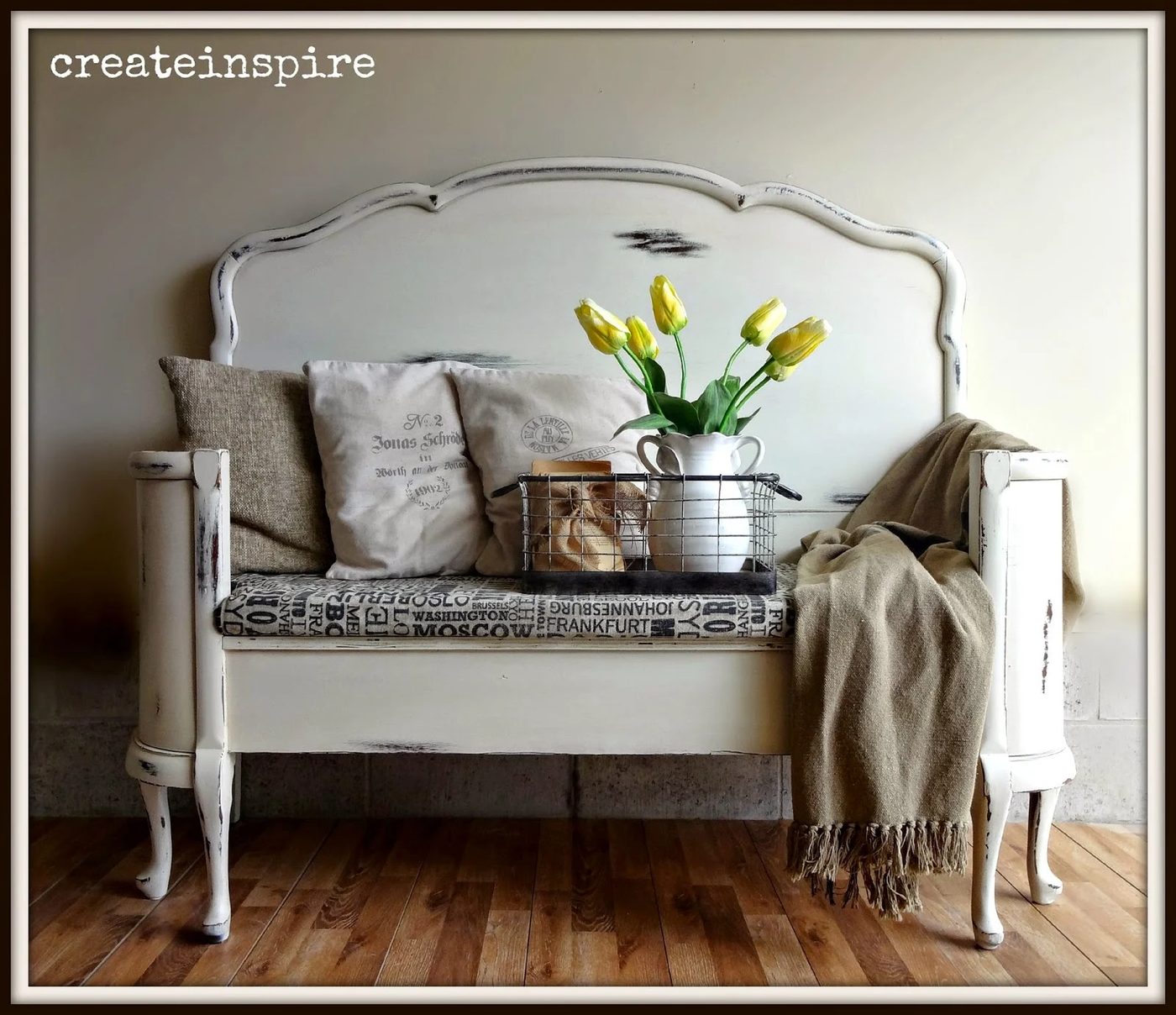 25 Handmade Headboard Benches via Bekob.com #handmade #benches #headboard #headboards #headboardbench #headboardbenches