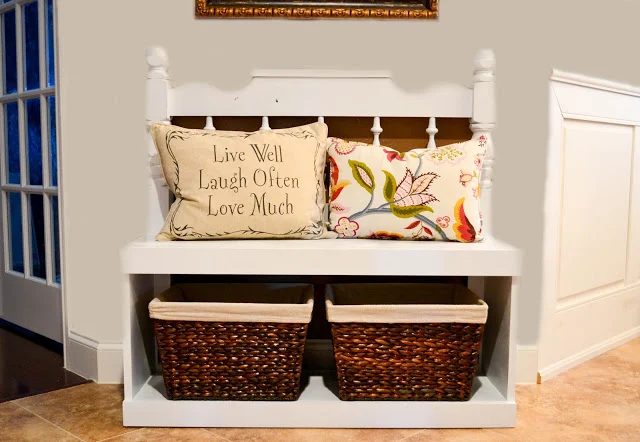 25 Handmade Headboard Benches via Bekob.com #handmade #benches #headboard #headboards #headboardbench #headboardbenches