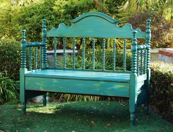 25 Handmade Headboard Benches via Bekob.com #handmade #benches #headboard #headboards #headboardbench #headboardbenches