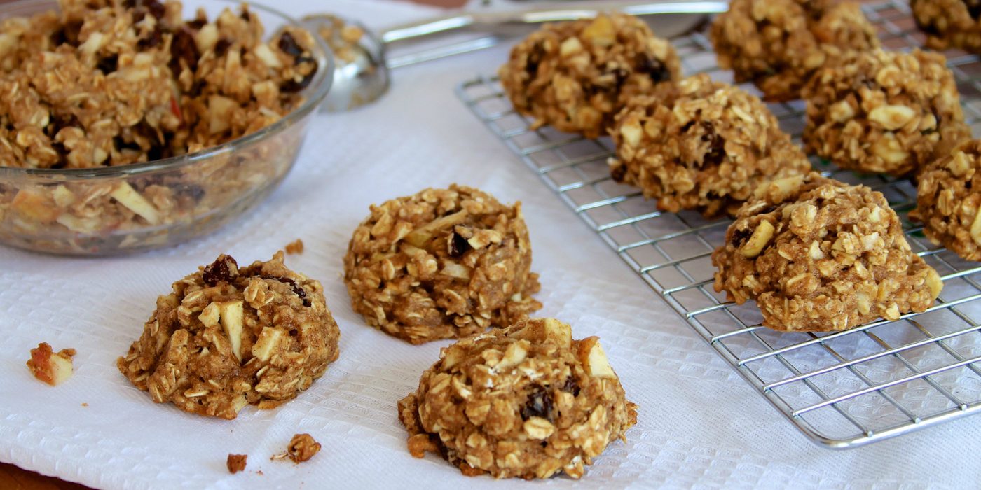 Healthy Oatmeal Apple Raisin Cookies