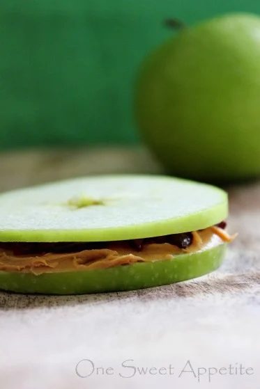 sliced apple peanut butter sandwich twist