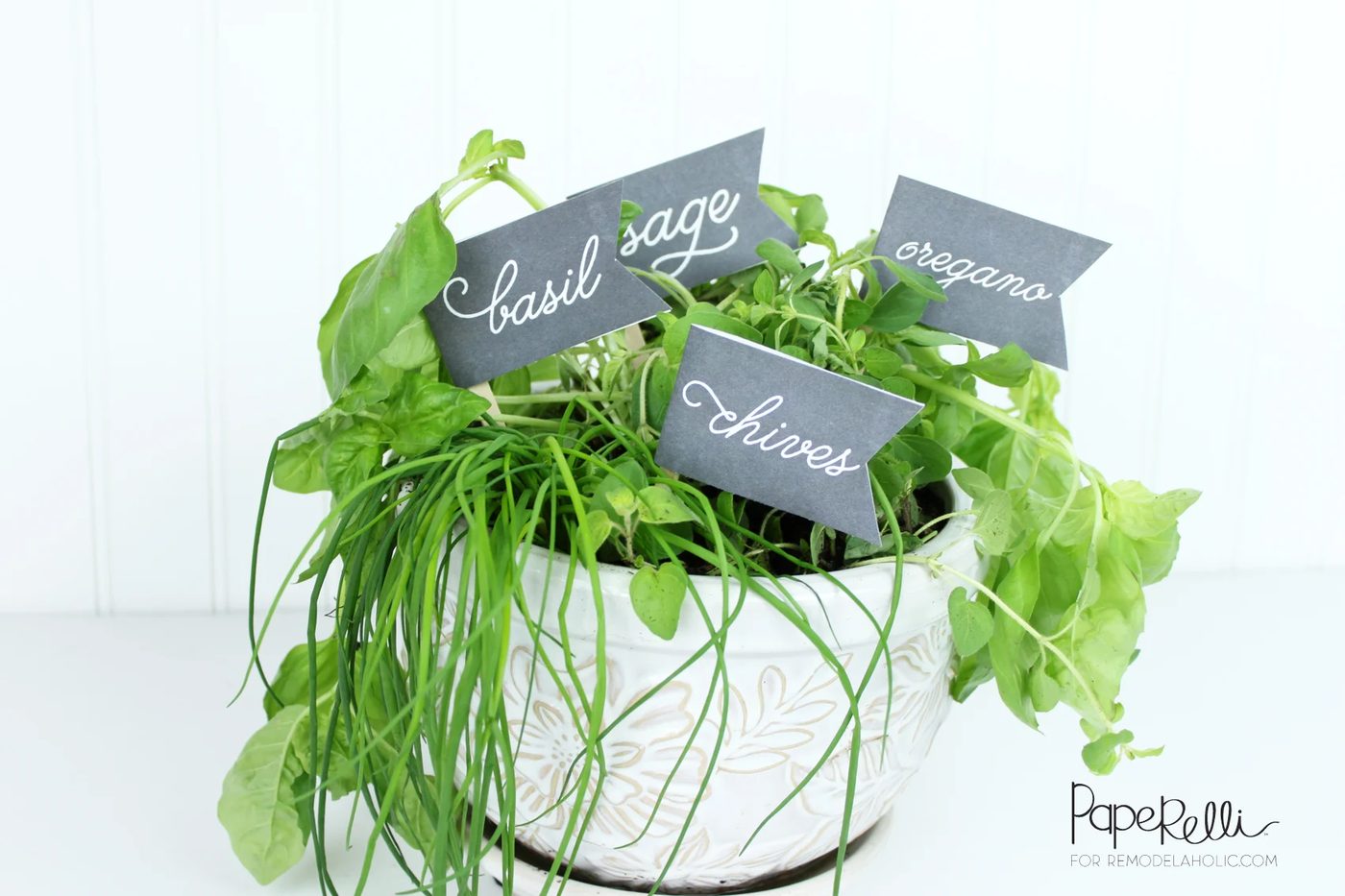 Herb-Garden-Chalkboard-Labels