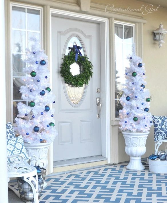Centsational Girl Christmas porch