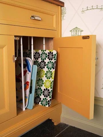 Better Homes & Gardens pan storage