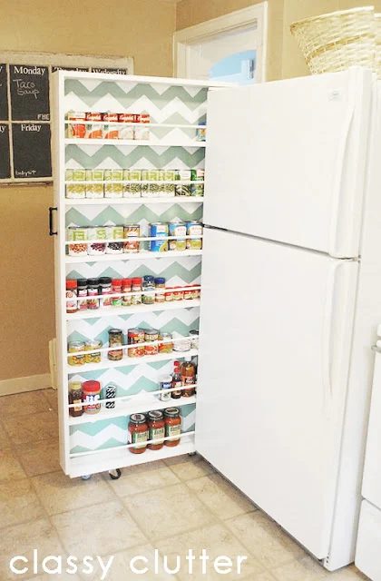 Classy Clutter pull out can cupboard