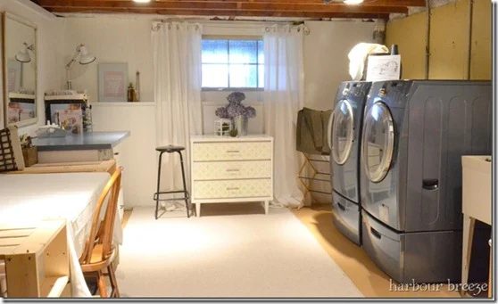 Harbor Breeze laundry room after