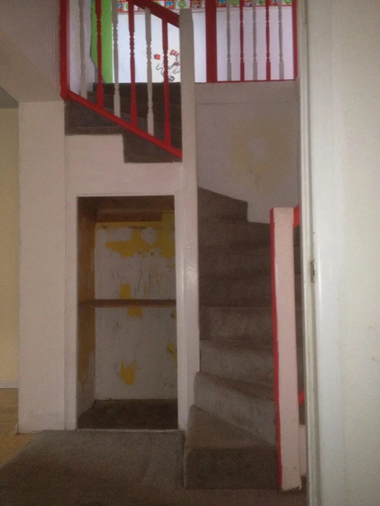 Lindsay & Drew staircase before