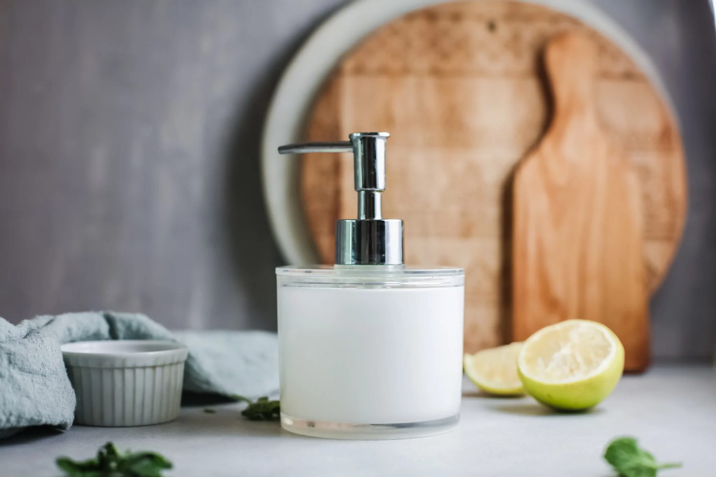Liquid Dishwasher Soap: How to Make Your Own