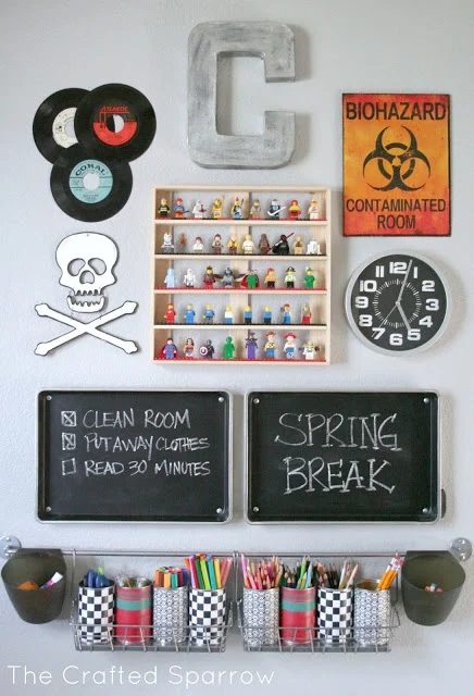tipsaholic-boy-friendly-art-and-homework-station-the-crafted-sparrow