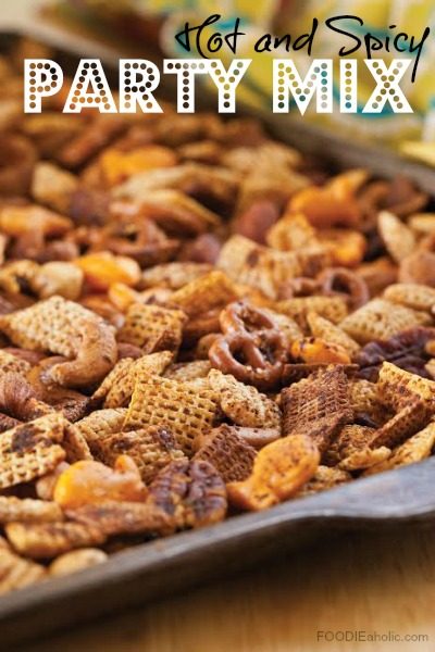 Hot and Spicy Party Mix | FOODIEaholic.com #recipe #cooking #snack #partymix #chex #spicy