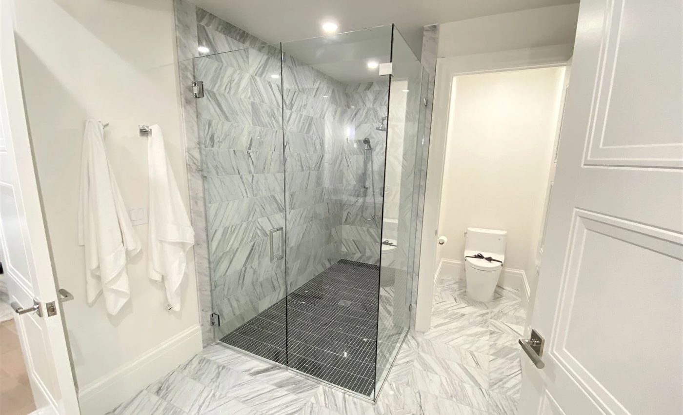 3 UVP23 H30 Aero Custom Homes D Katrina Weeks Design (210)