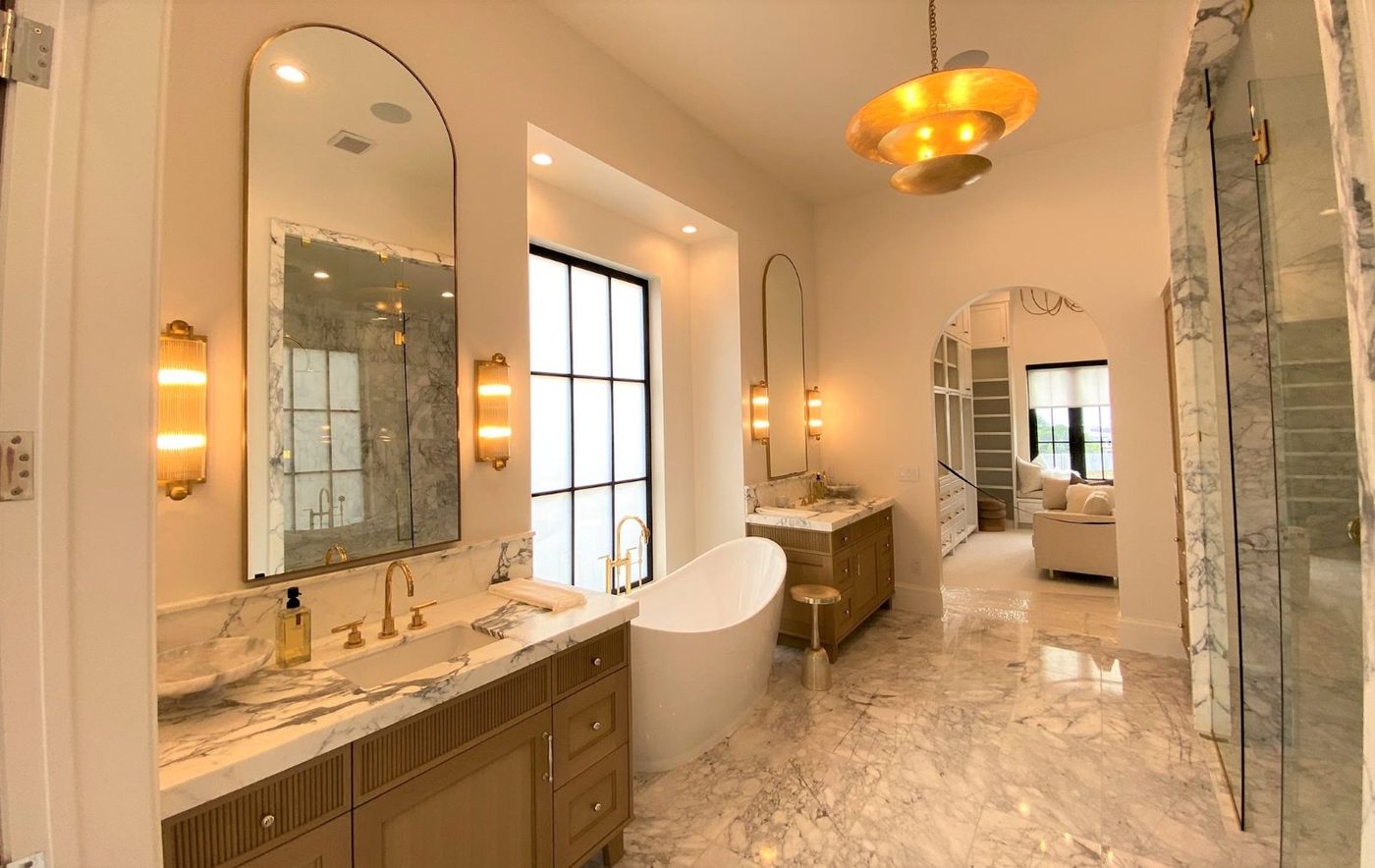 6 UVP23 H30 Aero Custom Homes D Katrina Weeks Design (36)