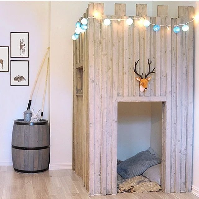 kids castle fort bed nook playhouse reading corner via bestkiddos