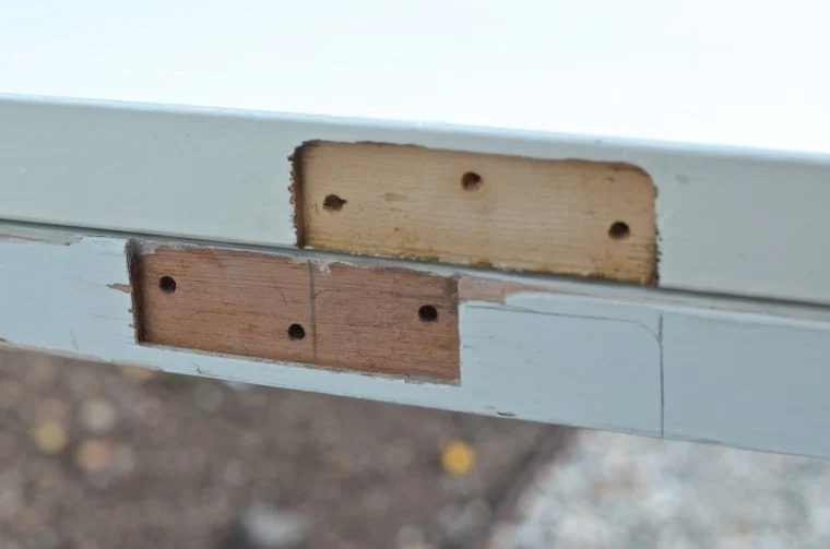 How to Handmade a Glass Panel Door by Ciburbanity featured on @Bekob