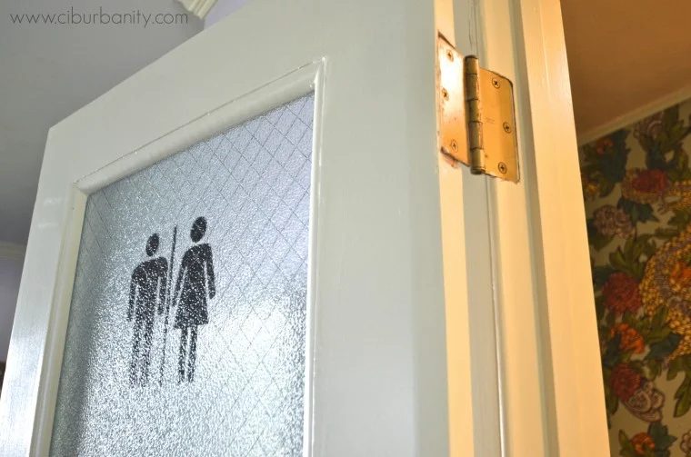 Replacing a Wood Panel with Glass by Ciburbanity featured on @Bekob