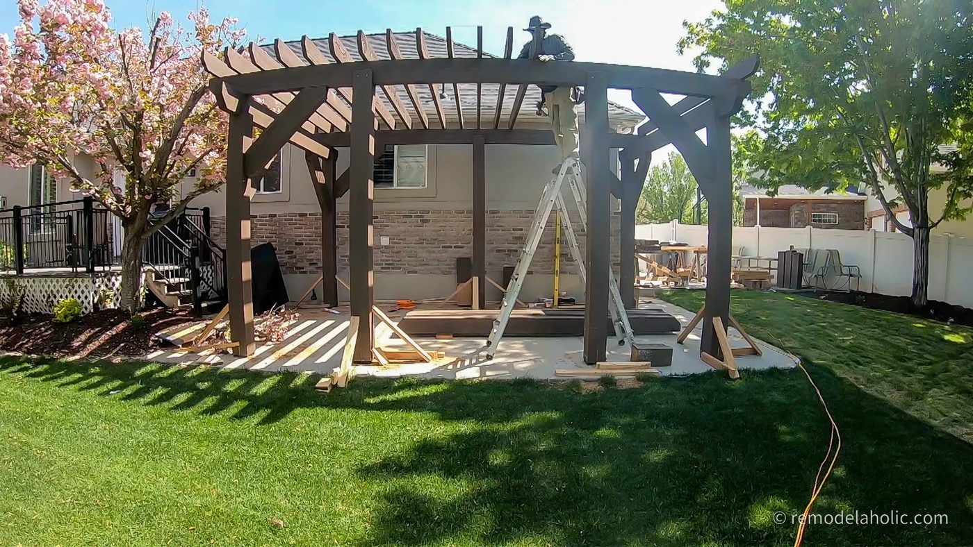 16 Installing Rafters 1