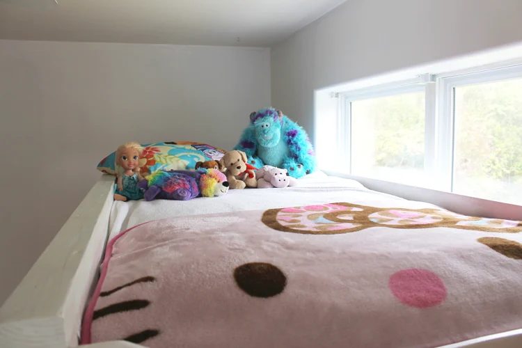 princess-castle-loft-bed-32