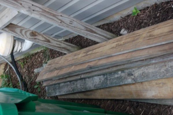2how-to-build-a-rustic-outdoor-dining-table-guest-remodel