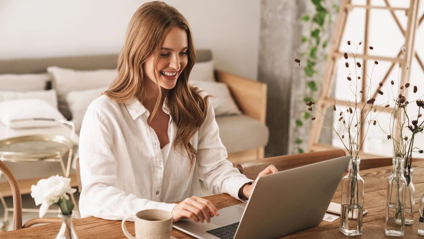 Closet Revolution: Say Hello to Your Home Office Haven!