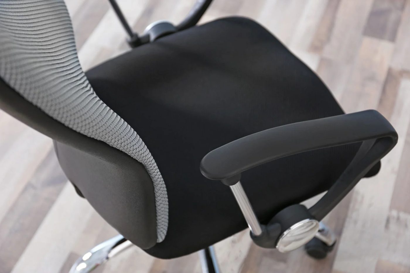 Pick A Comfortable Office Chair