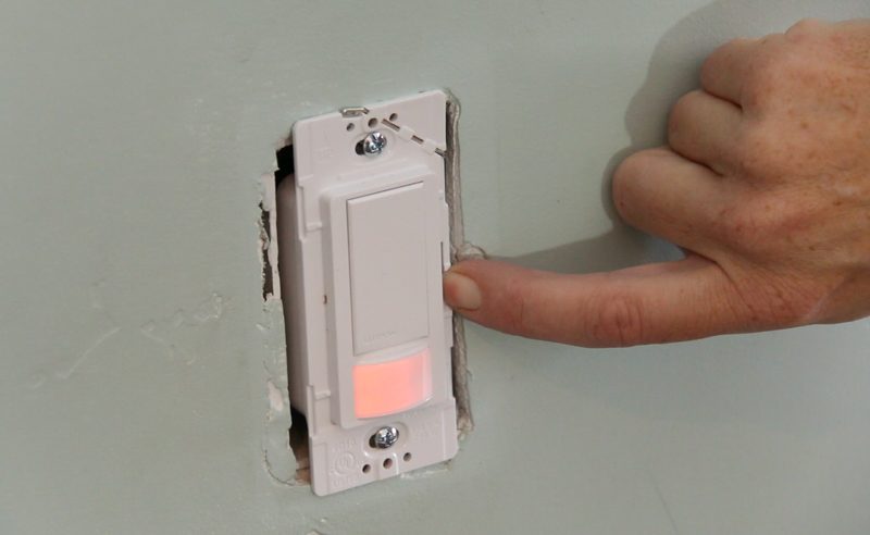 Lutron Sensor Switch 11