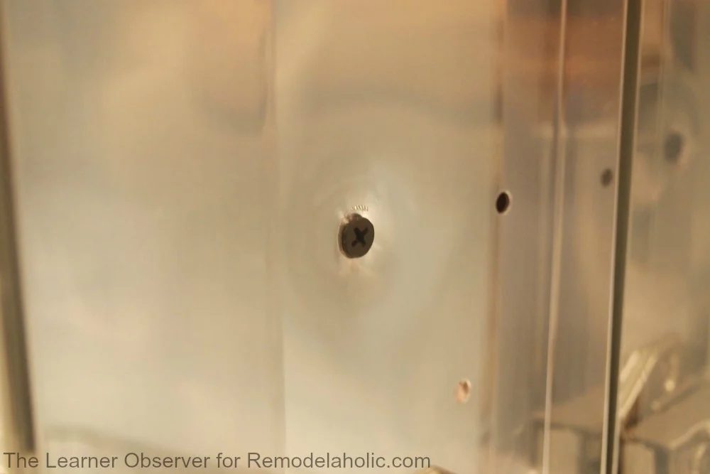 The Learner Observer for Bekob.com - Built-in medicine cabinet